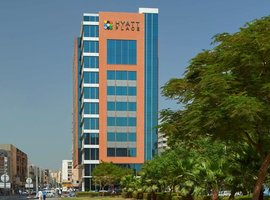 Hyatt Place Dubai Baniyas Square 4*