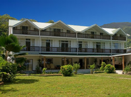 Augerine Small Hotel 2*